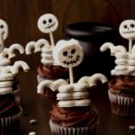 Halloween Cupcake Ideas - Skeleton Cupcake Toppers