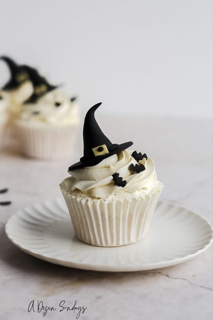 Halloween Cupcake Ideas - Classy Witch Hat Cupcakes