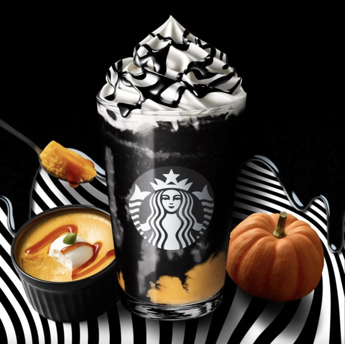 Starbucks Gothic Frappuccino - Booooo Frappuccino