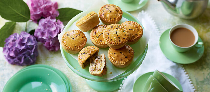 best great british baking show showstoppers - Chicken, Leek, and Mushroom Clock Pies