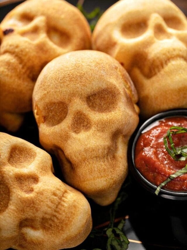 50 Incredible Halloween Party Food Ideas
