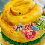 Snake Cakes - Flower Snake Cake