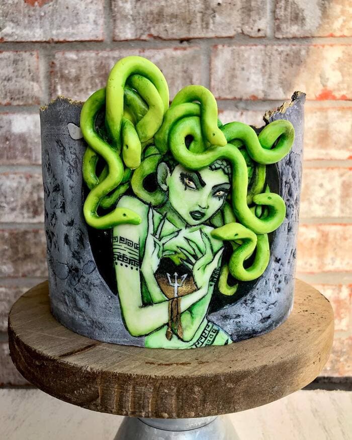 Snake Cakes - Medusa Cake 2