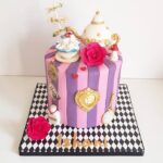 Tim Burton Cakes - Alice in Wonderland Cake