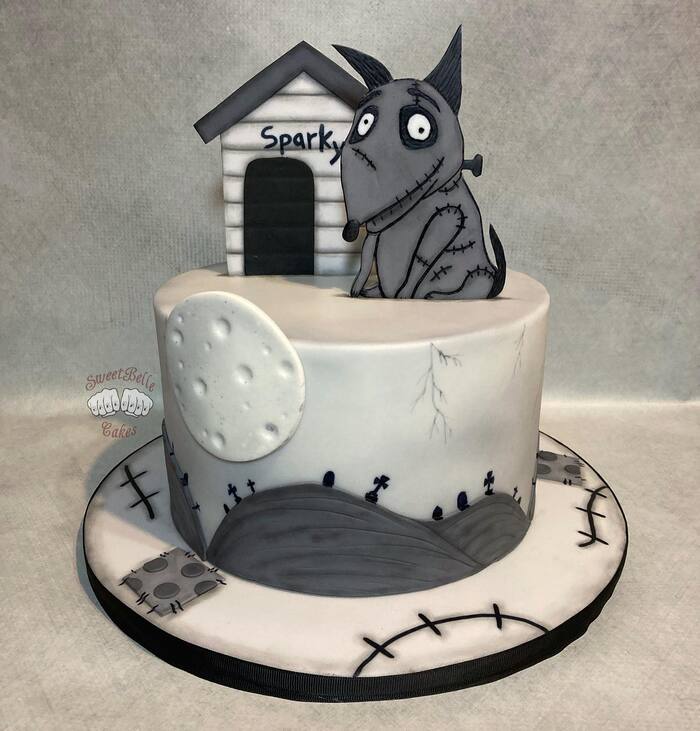 Tim Burton Cakes - Frankenweenie Cake