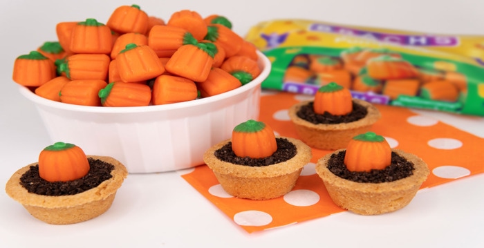 Worst Halloween Candy - Mellowcreme Pumpkins