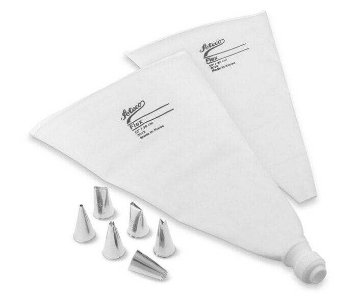 Best Holiday Kitchen Gifts 2023 - Ateco Pastry Bag Decorating Kit