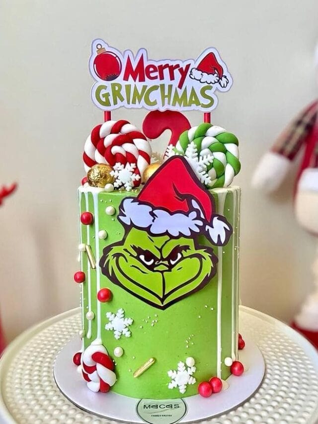 Host A Whoville Night With These Grinch Cake Ideas