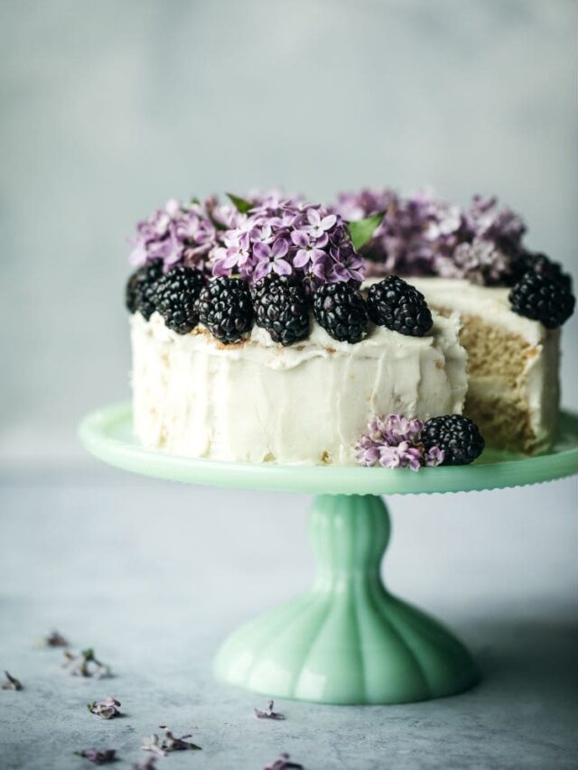 15 Easy Ways to Upgrade a Store Bought Cake