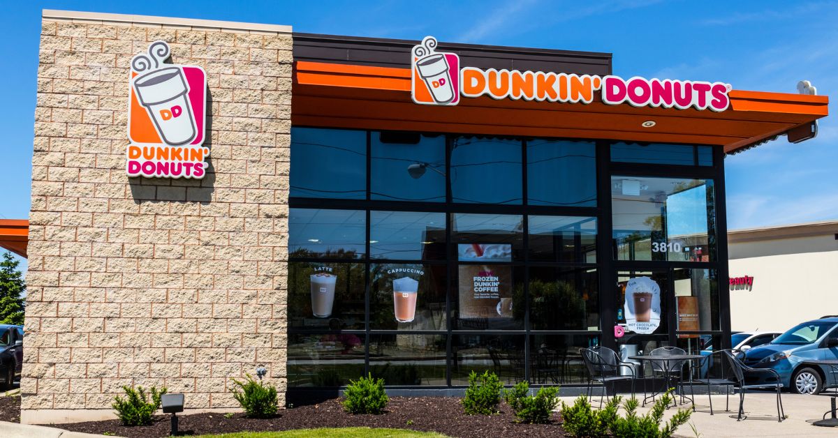 Dunkin Thanksgiving Hours 2023