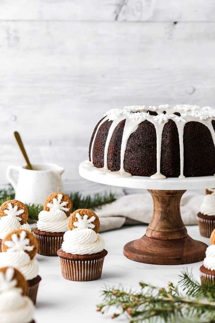 Gingerbread Cakes - Gingerbread Bundt Cake