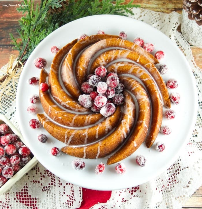Gingerbread Cakes - Gingerbread Bundt Cake with Vanilla Glaze