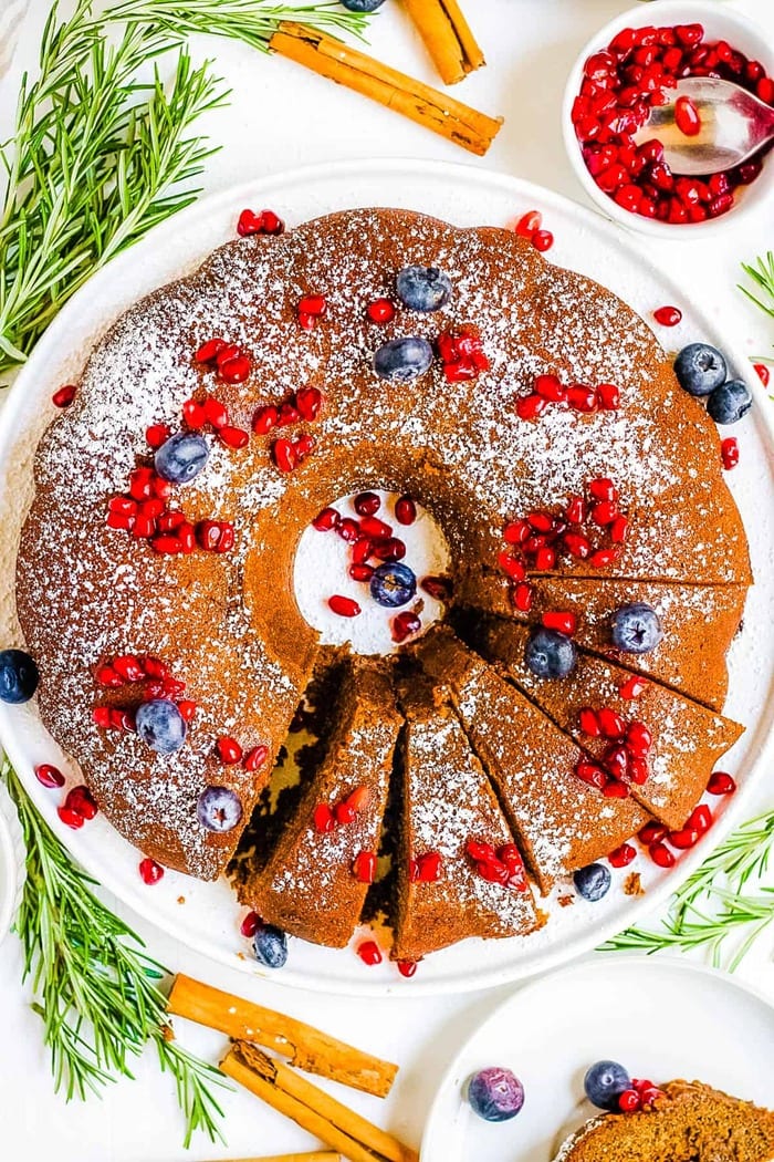 Gingerbread Cakes - Gingerbread Bundt Cake 2.0