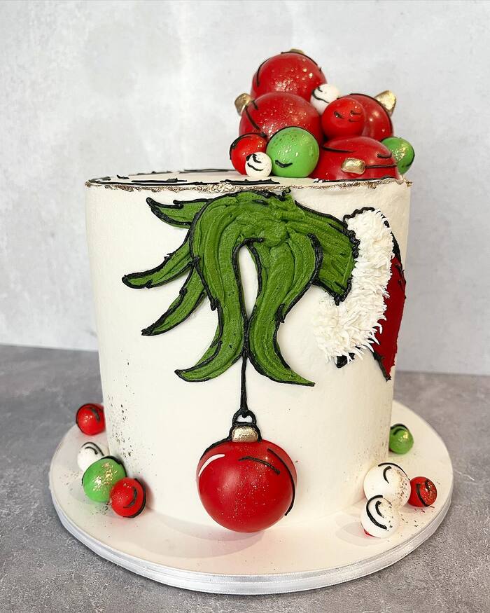 Grinch Cake Ideas - You’re A Mean One Grinch Cake