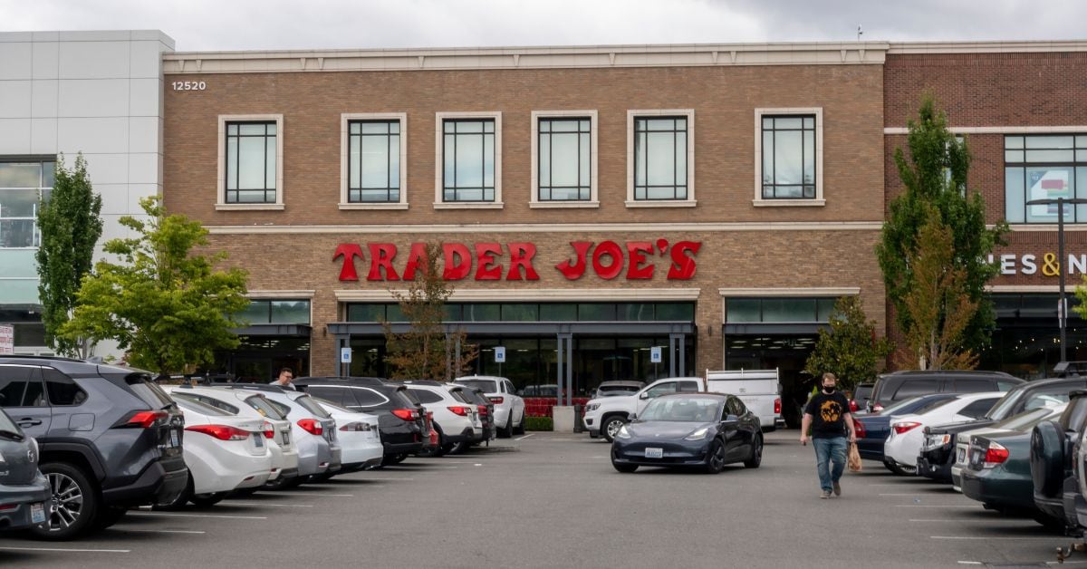 Trader Joe's Thanksgiving Hours 2023