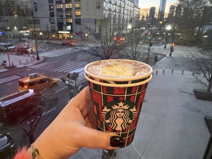 Best Hot Drinks at Starbucks Ranked - Hot Chocolate