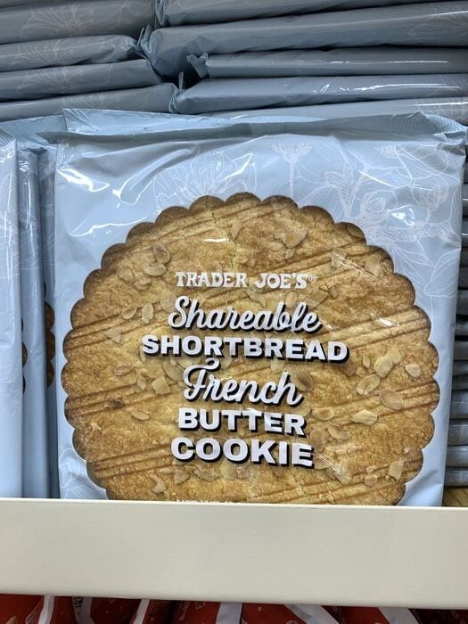 Best Trader Joe's Products December 2023 - shareable shortbread french butter cookie