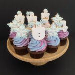 Snowmen Cupcakes - Cookie Cupcake