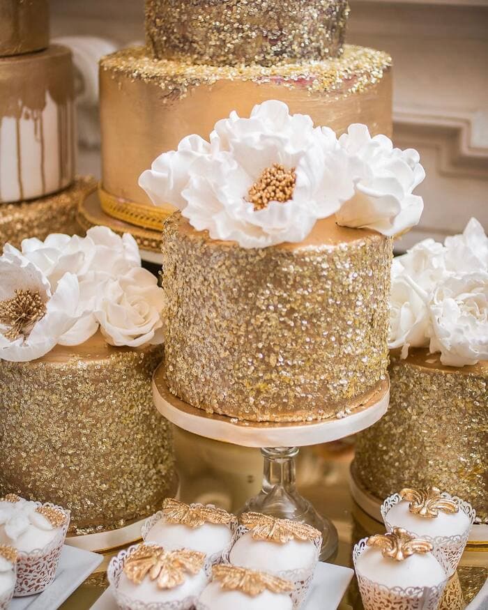 Winter Wedding Cake Designs - The Gold Standard of Cakes