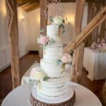Winter Wedding Cake Designs - Rustic Winter Cake