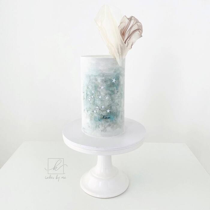 Aquarius Cakes - Elegant Aquarius Cake
