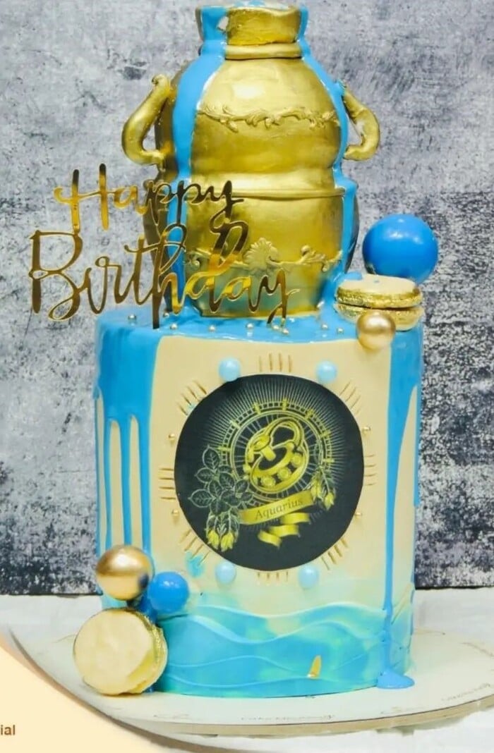 Aquarius Cakes - Aquarius Symbols Cake