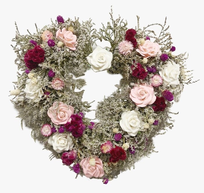 Best Valentine's Day Decor - Dried Sweetheart Wreath