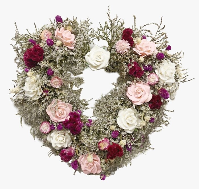Best Valentine's Day Decor - Dried Sweetheart Wreath