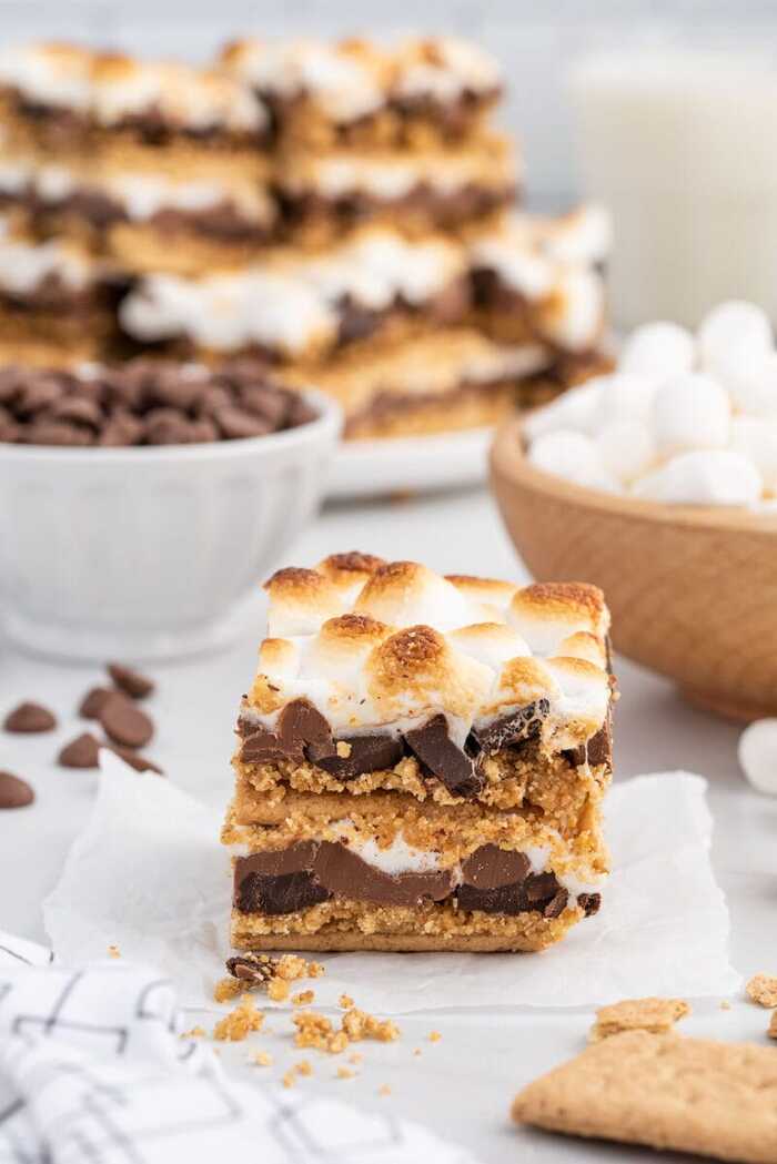 Best Winter Desserts - S'Mores in the Oven
