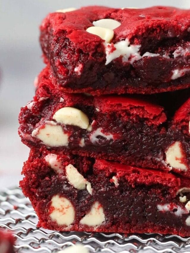 25 Delicious Desserts to Beat the Winter Blues