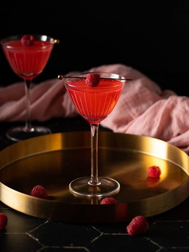 Whip Up Romantic These Valentine’s Day Cocktails
