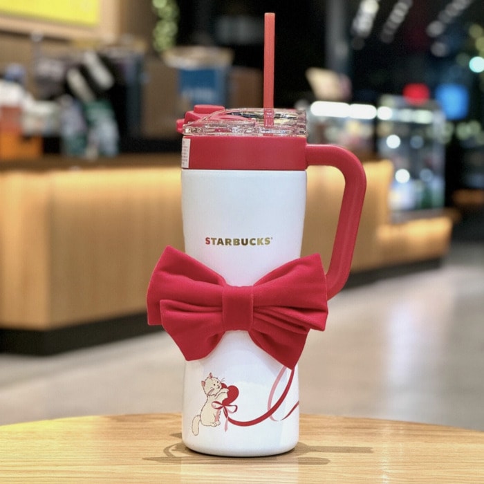 Starbucks Cat Cups 2024 - tumbler with red bow