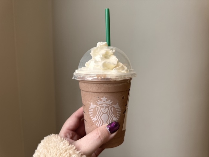 starbucks valentine drinks 2024 review - Chocolate-Covered Strawberry Crème Frappuccino from reviewer