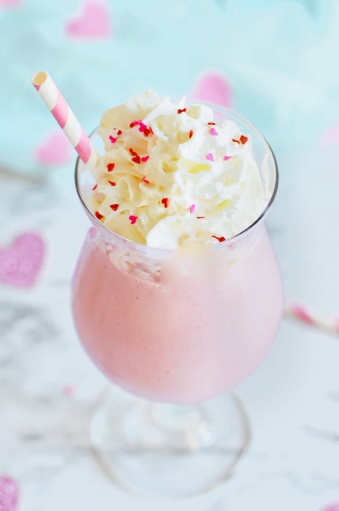 Valentine's Day Cocktails - Strawberry Mudslide