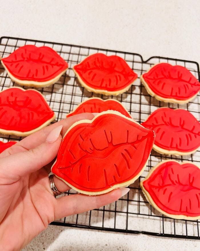 Valentine's Day Cookies - Sweet Kiss Sugar Cookies