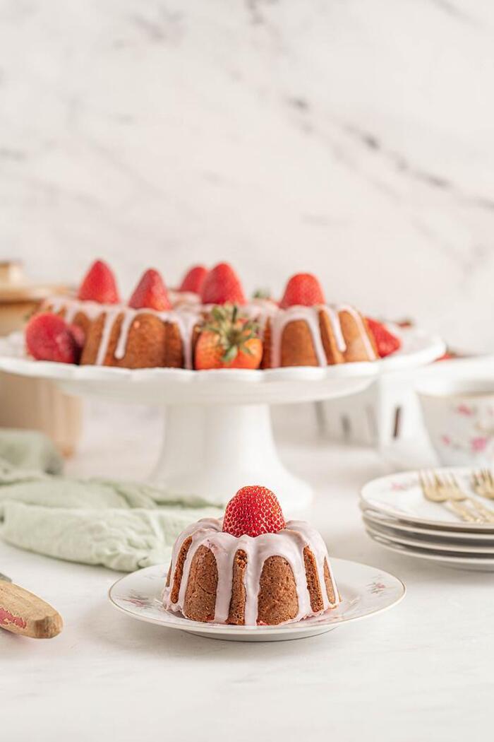 Valentine's Day Treats - Mini Strawberry Bundt Cakes