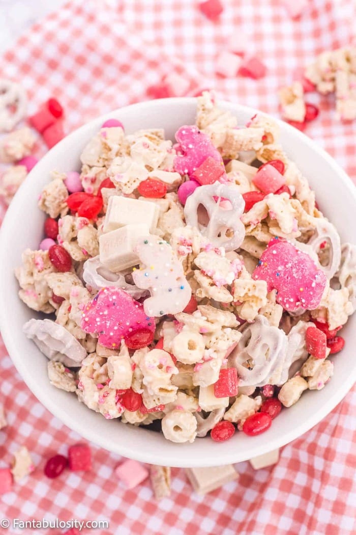 Valentine's Day Treats - Valentine Snack Mix