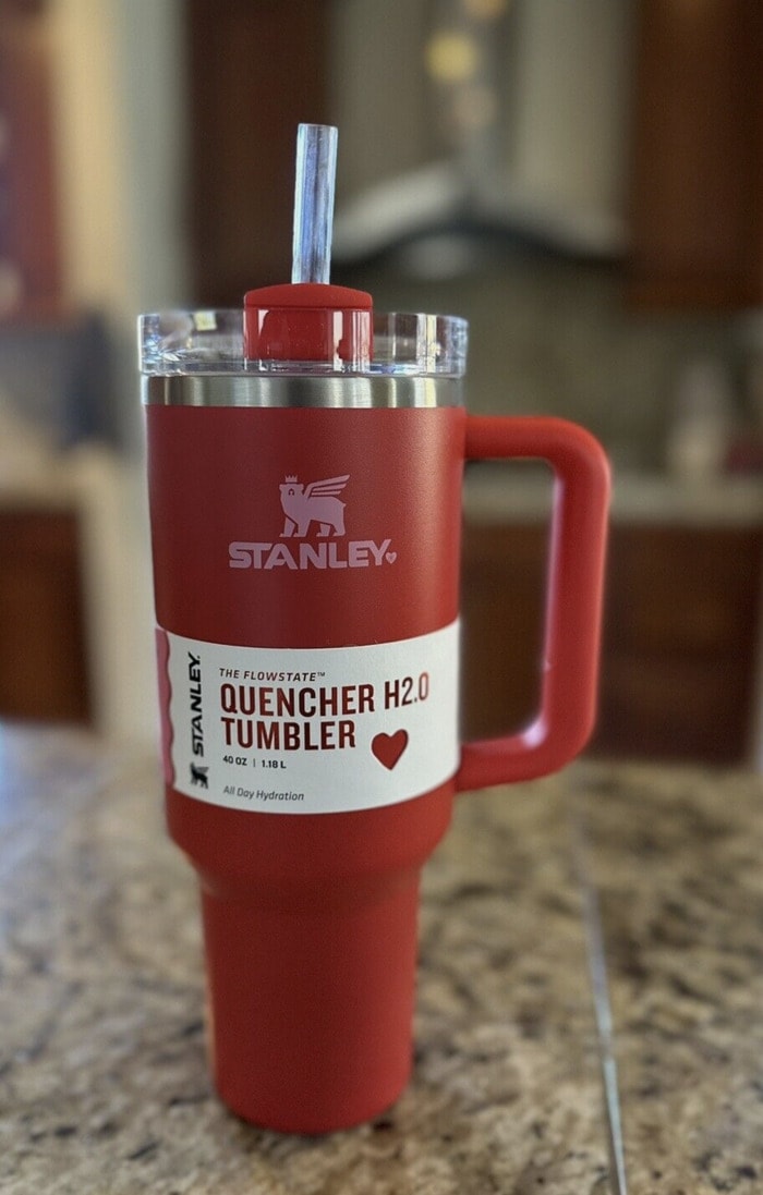 Stanley Cup Black Chroma Collection - Red Target Cup