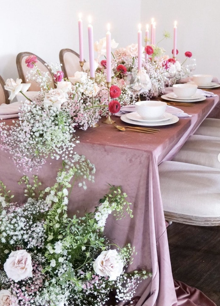 Valentine's Day Room Decor Inspo - tablescape