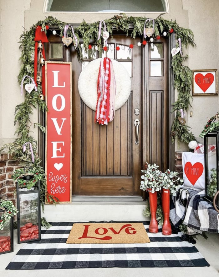 Valentine's Day Room Decor Inspo - front door