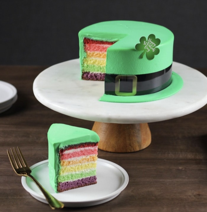 cakes for st patricks day - Hidden Rainbow Leprechaun Hat Cake