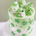 cakes for st patricks day - Shamrocks All Over Cake