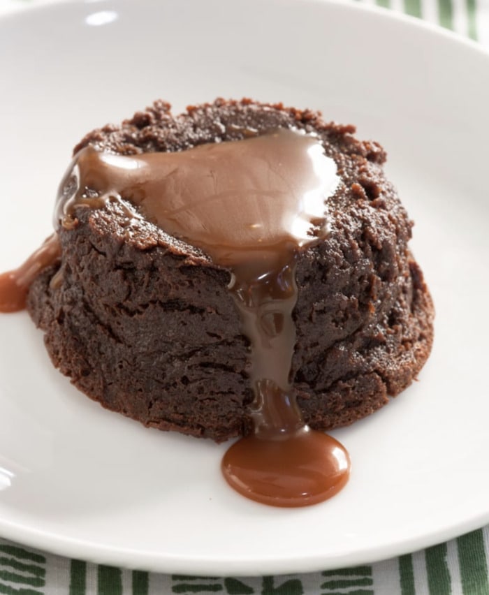 cakes for st patricks day - Chocolate Guinness Pudding Cakes