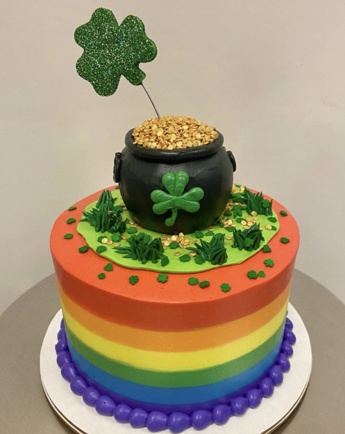 cakes for st patricks day - Pot-O-Gold On Top of the Rainbow Cake