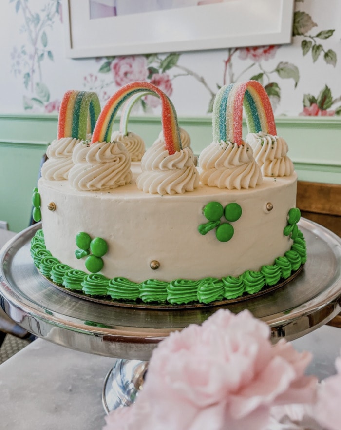 cakes for st patricks day - Candy Decorations St. Patrick’s Day Cake