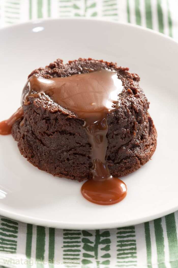 St. Patrick's Day Desserts - Chocolate Pudding Cakes