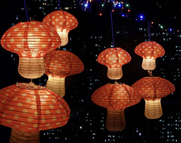 the best Alice in Wonderland Party Decorations - mushroom lanterns