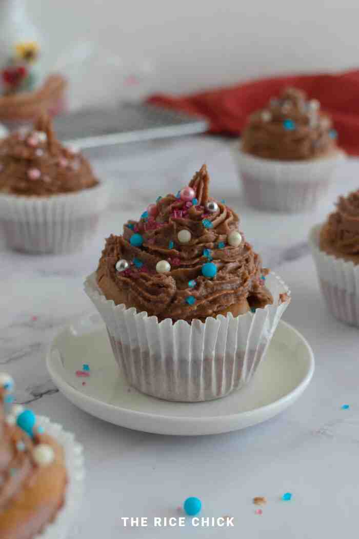 Valentine's Cupcakes - Chocolate Mochi Cupcakes