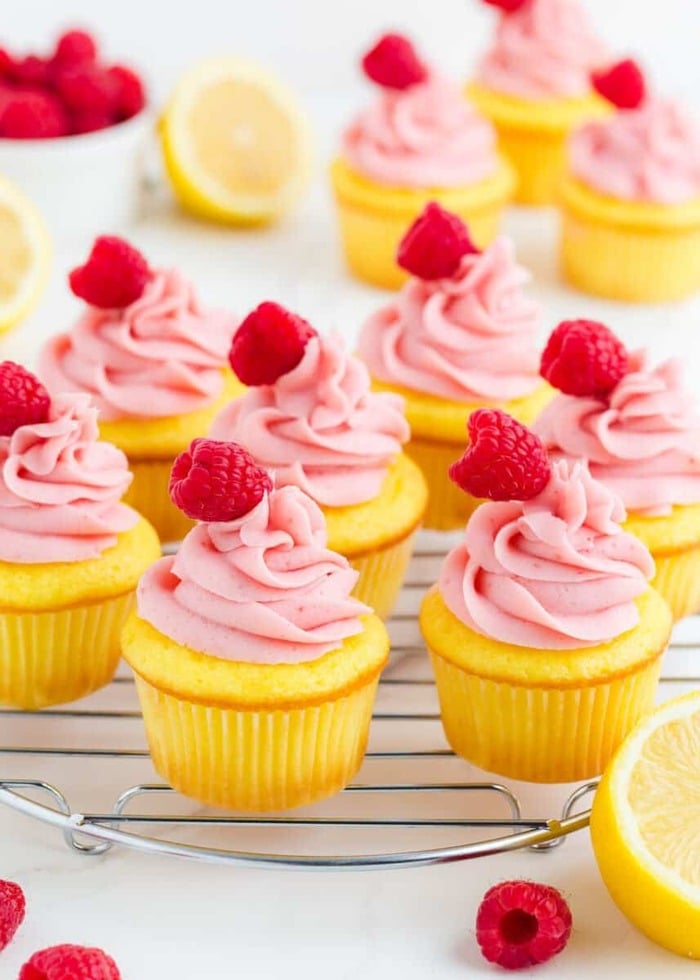 Valentine's Cupcakes - Lemon Raspberry Cupcakes