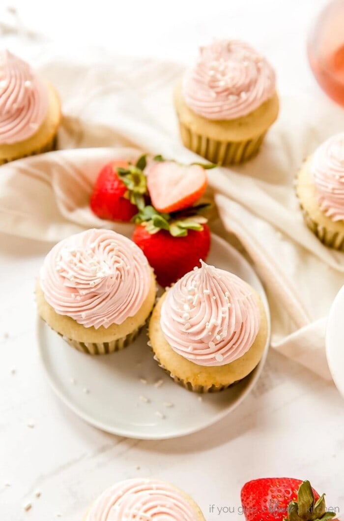 Valentine's Cupcakes - Moscato Cupcakes